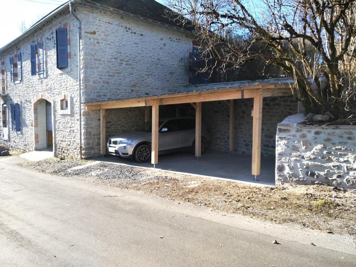 Le Relais Des Capucines Bed & Breakfast Largnac Dış mekan fotoğraf