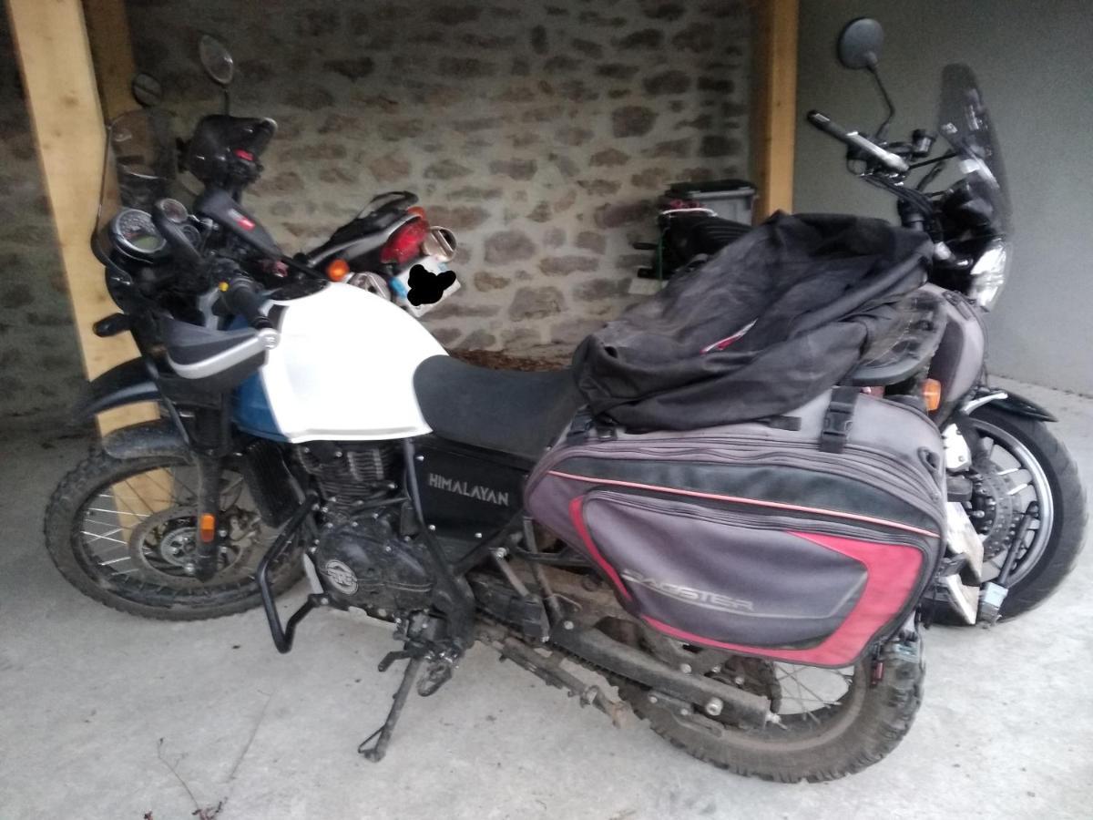 Le Relais Des Capucines Bed & Breakfast Largnac Dış mekan fotoğraf